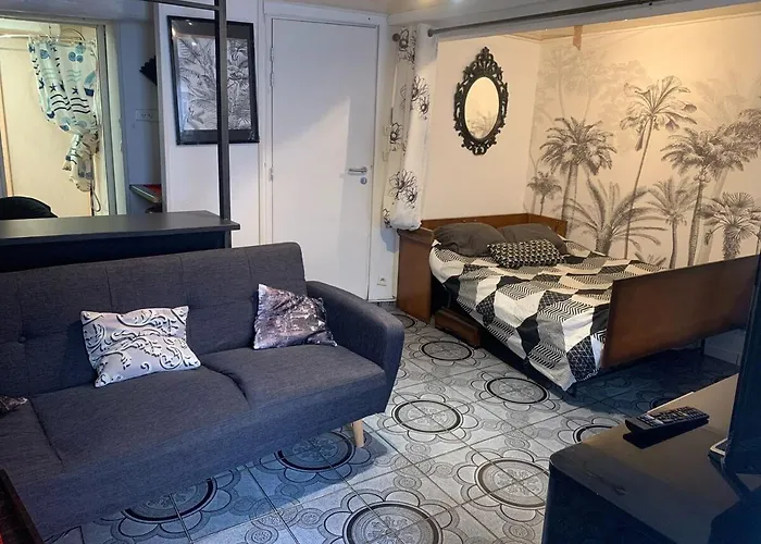 Petit Studio Confortable